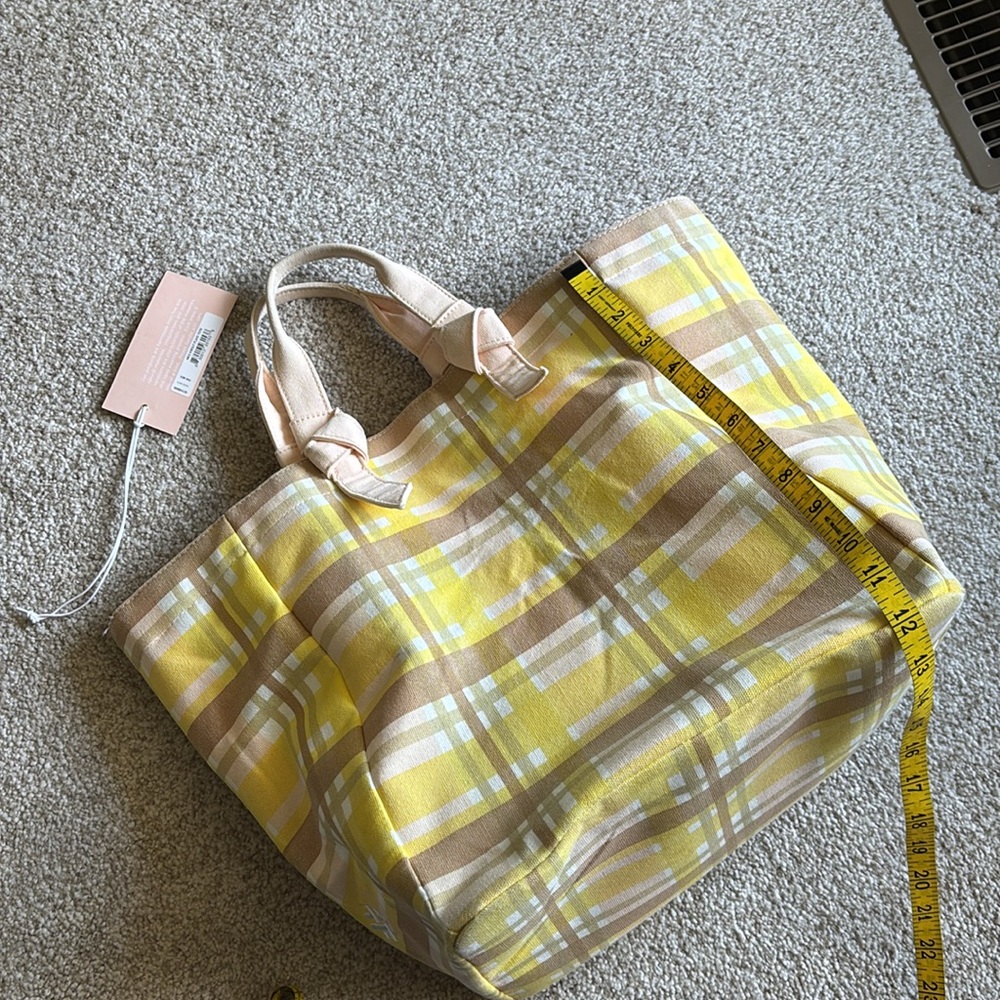 Pamela Munson Mad About Plaid Tote - Picture 3 of 6